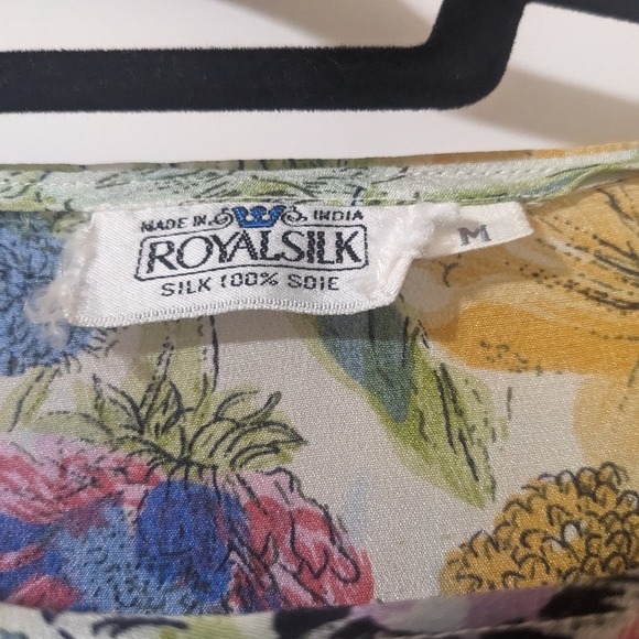 Floral silk shirt - Picture 5 of 8